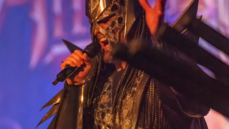 Bloodbound/Brainstorm/Angus McSix @Halle02 2026