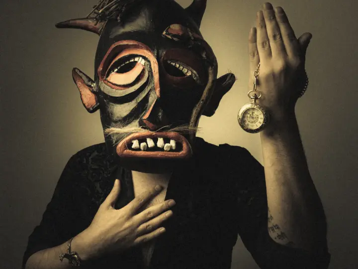 SUBMASQ – der Silberstreif am Horizont. „Monuments“ ist raus!